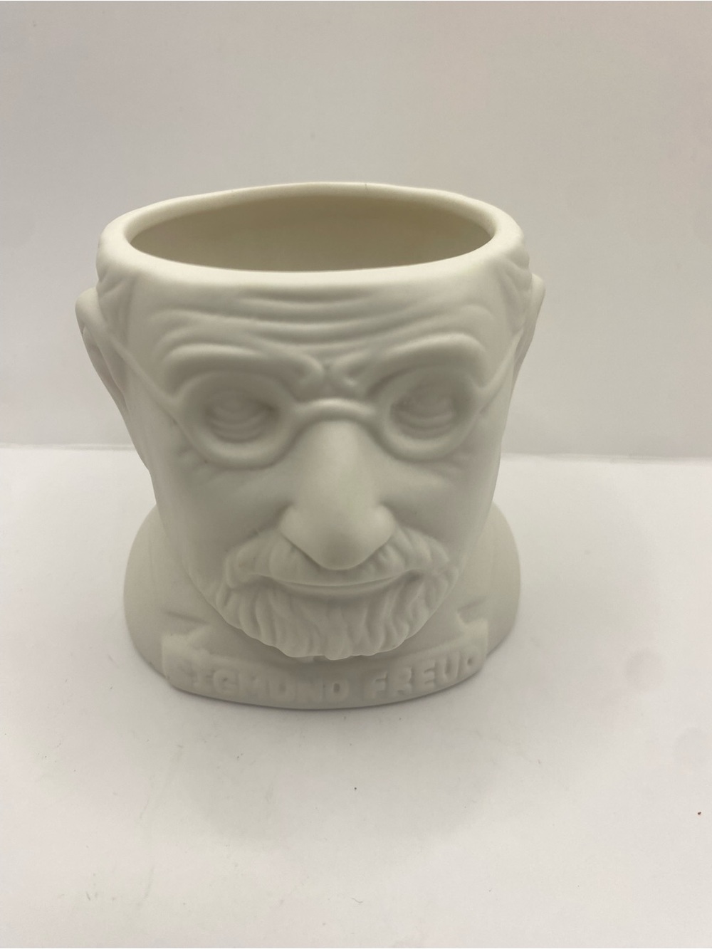 The Unemployed Philosophers Guild Sigmund Freud Bust Ceramic Planter